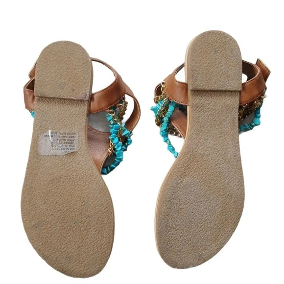 Shoe Dazzle Flat Sandals Chains/Stone Strands,  5.5 - Picture 5 of 6